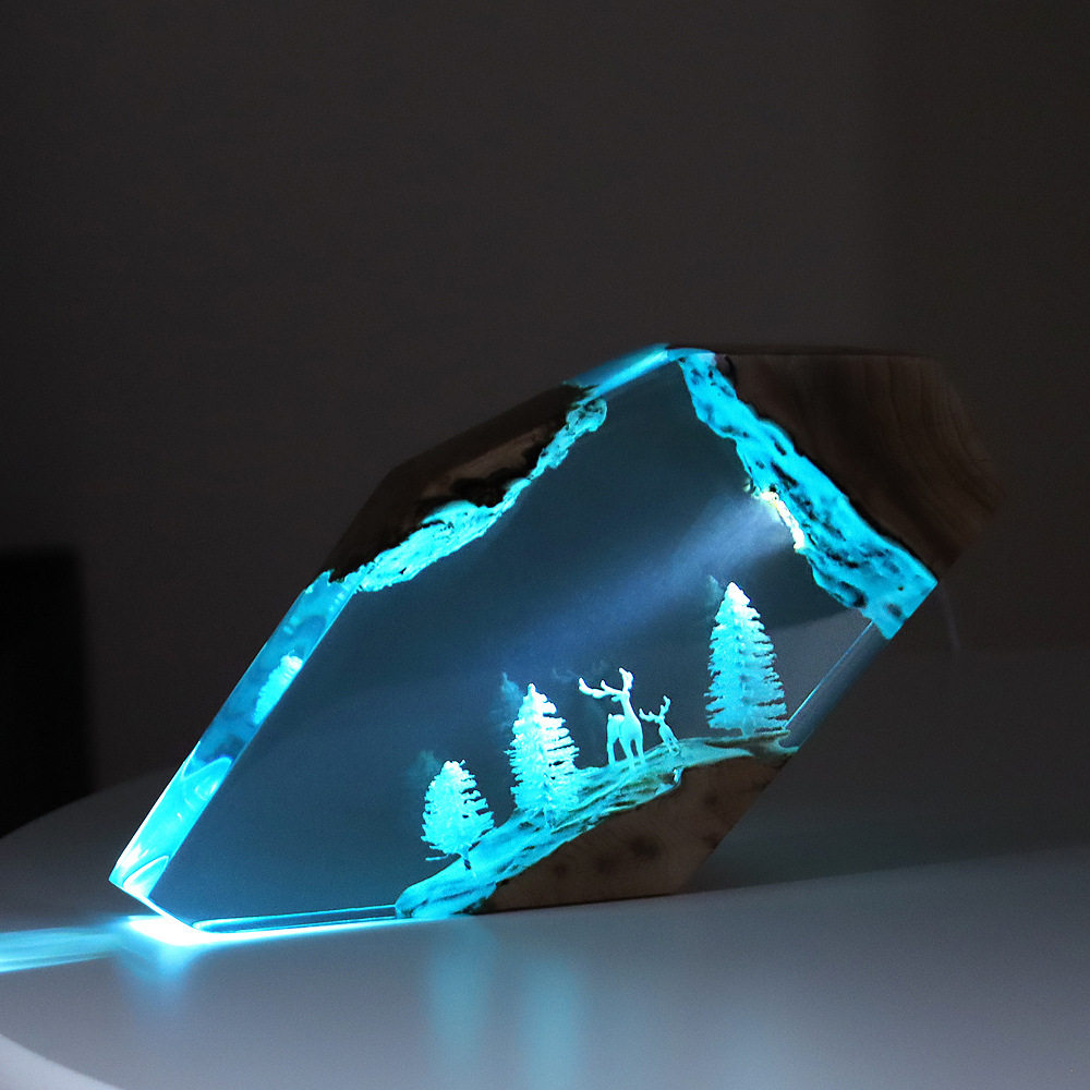 Forest Fairy Deer Desktop Art  - Resin Art Baby recension och pris